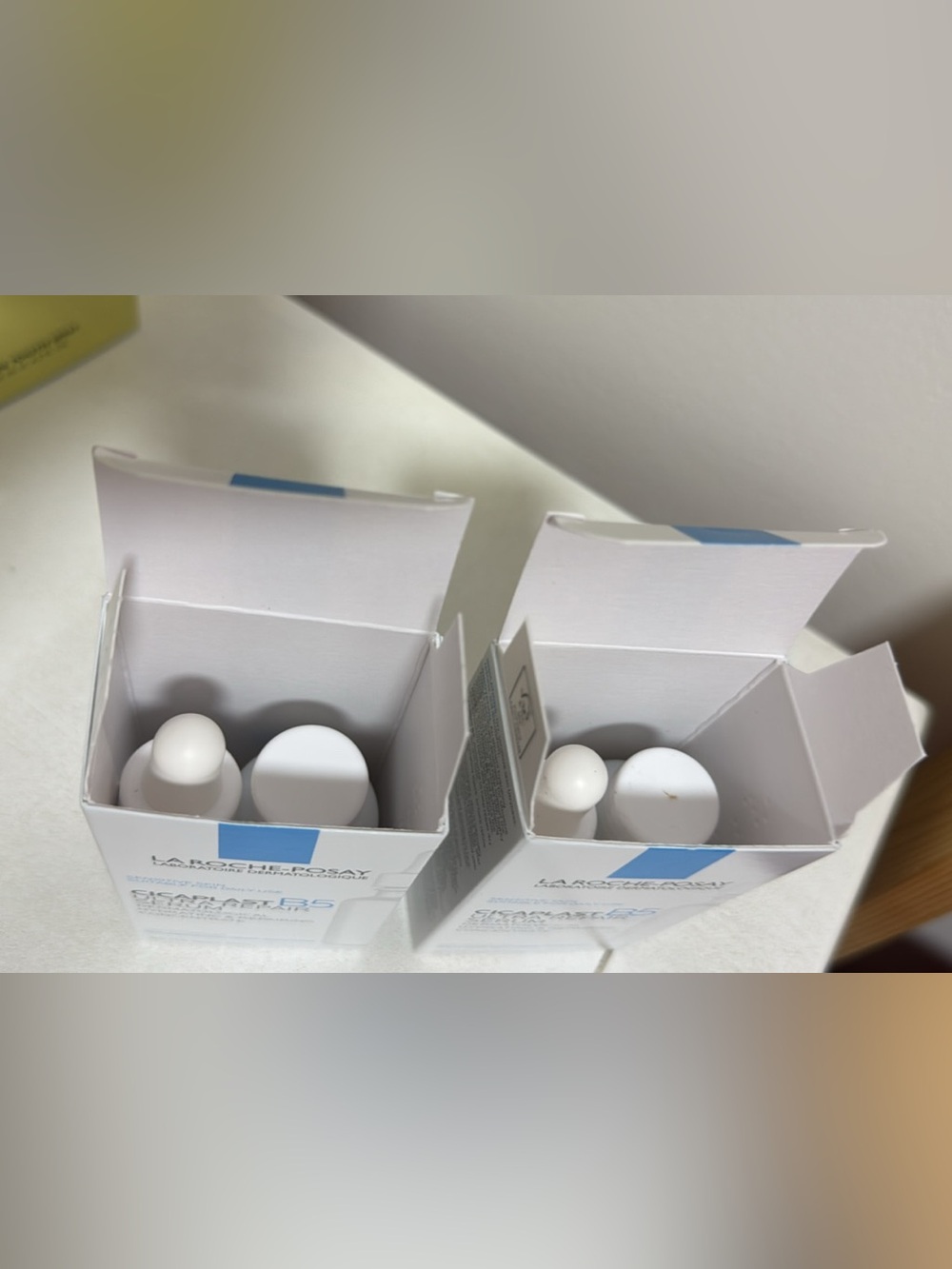NEW La Roche-Posay Cicaplast B5 Ultra Repair Serum Duo - Set of 2 (30ml each) - Picture 6 of 6